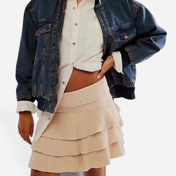 Free People One Alphina Cream Ruffle Thermal Mini Skirt – XS cottagecore whimsy - Picture 5 of 8